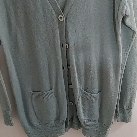 Women's light green sweater - Picture 4 of 4